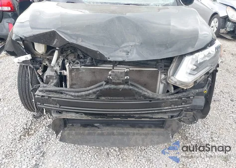 2018 Nissan Rogue S z USA, uszkodzony, nr VIN 5N1AT2MT2JC701842